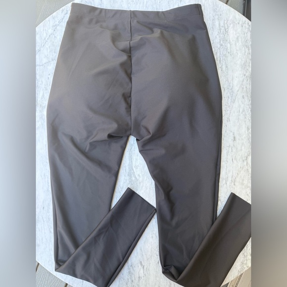 SKIMS Pants - SKIMS Body Butt Enhancing Padded Pants